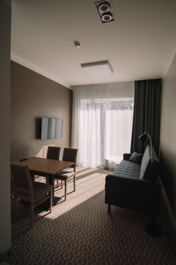 Merepargi Aparthotel & Cafe Narva-Jõesuu 外观 照片