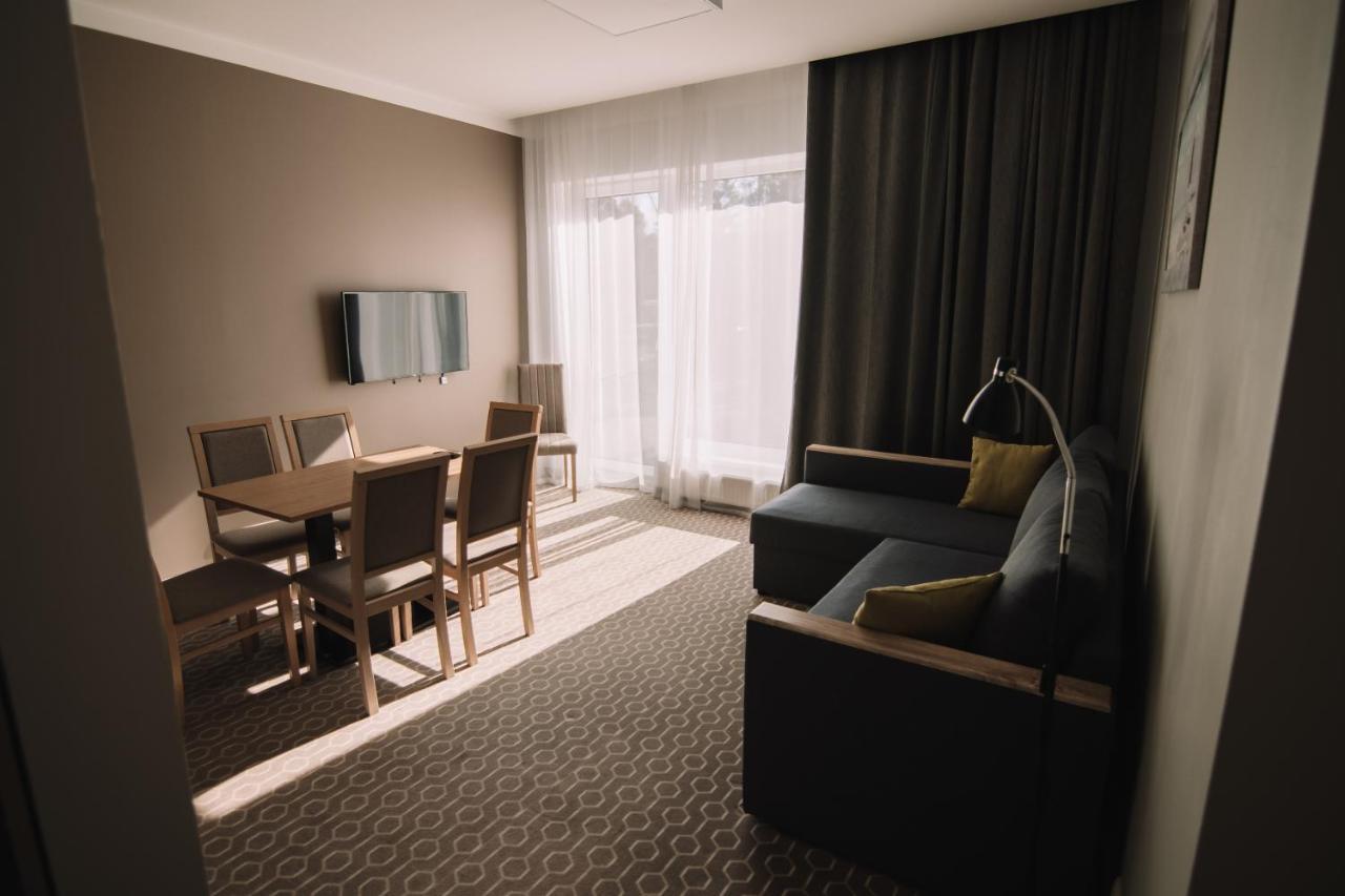 Merepargi Aparthotel & Cafe Narva-Jõesuu 外观 照片