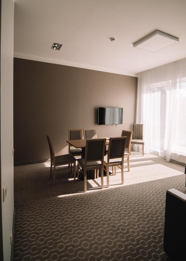 Merepargi Aparthotel & Cafe Narva-Jõesuu 外观 照片
